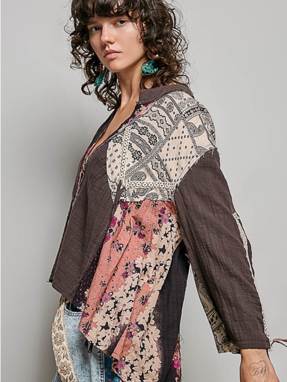 POL NWT TOP BOHO CHARCOAL FLORAL Size Small - Large - Picture 2 of 3